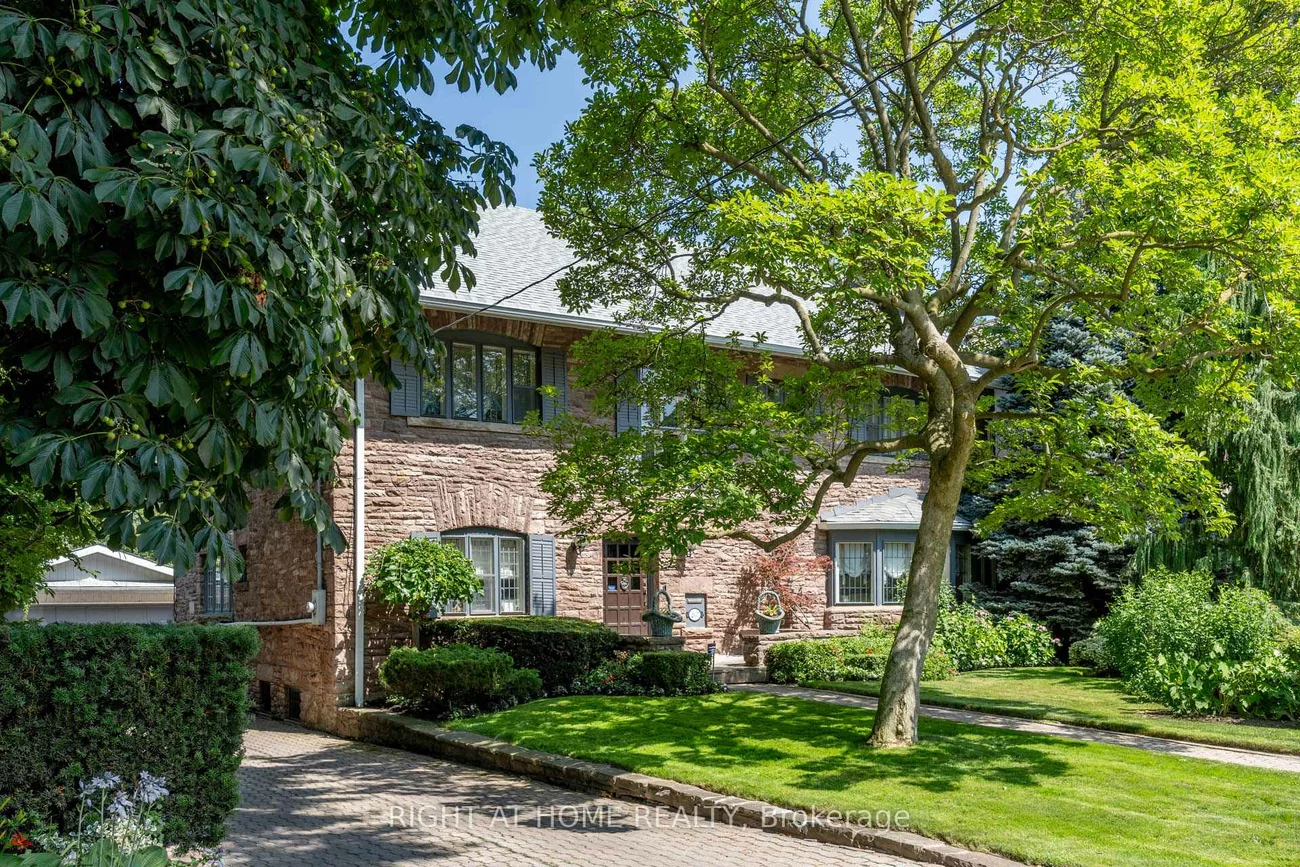 287, RUSSELL HILL, Casa Loma, Toronto
