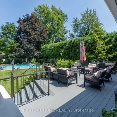 287, RUSSELL HILL, Casa Loma, Toronto