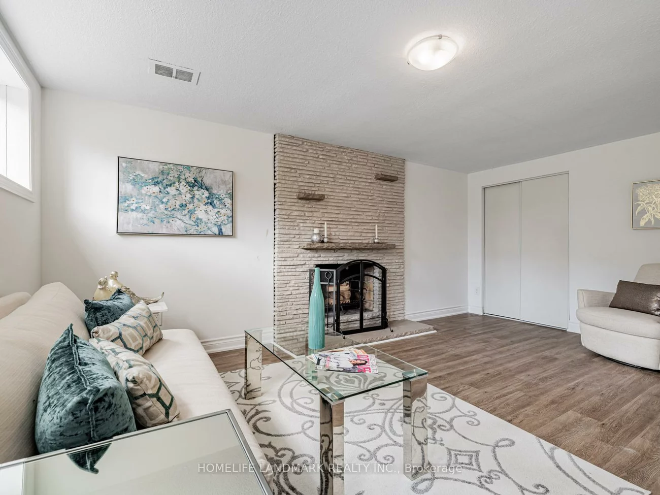 30, Burleigh Heights, Bayview Village, Toronto