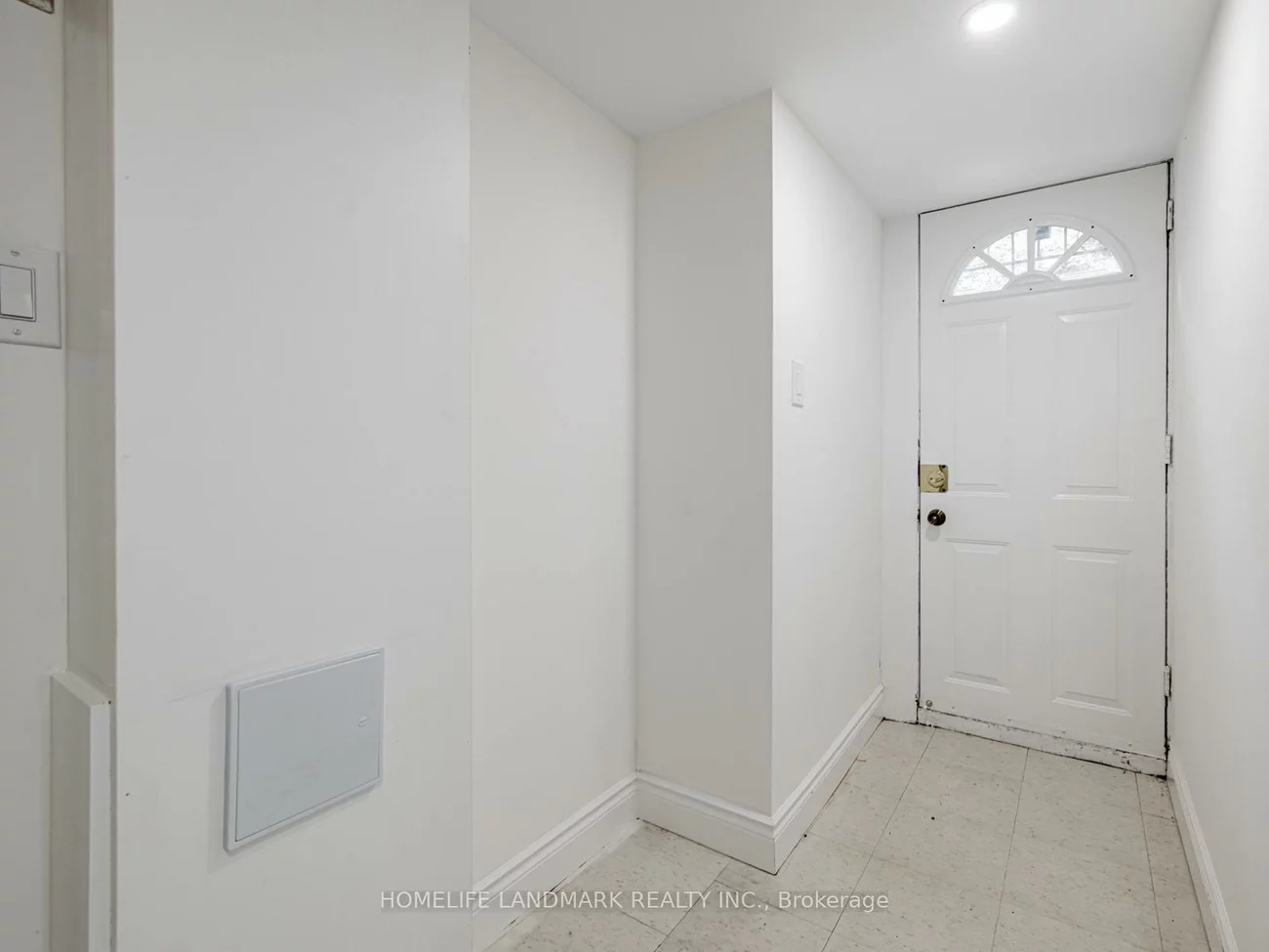 30, Burleigh Heights, Bayview Village, Toronto