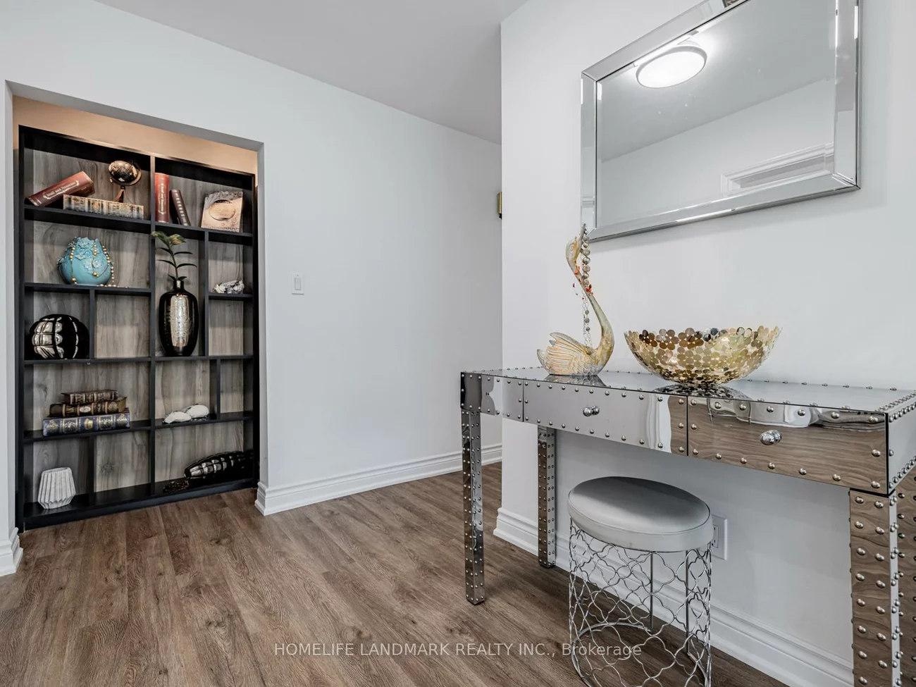 30, Burleigh Heights, Bayview Village, Toronto