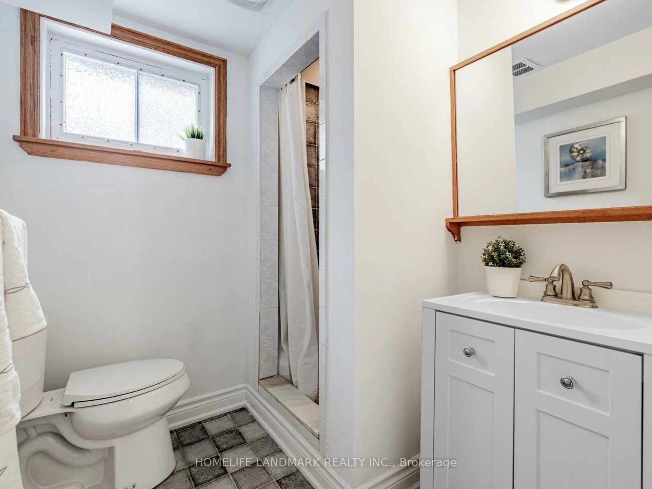 30, Burleigh Heights, Bayview Village, Toronto