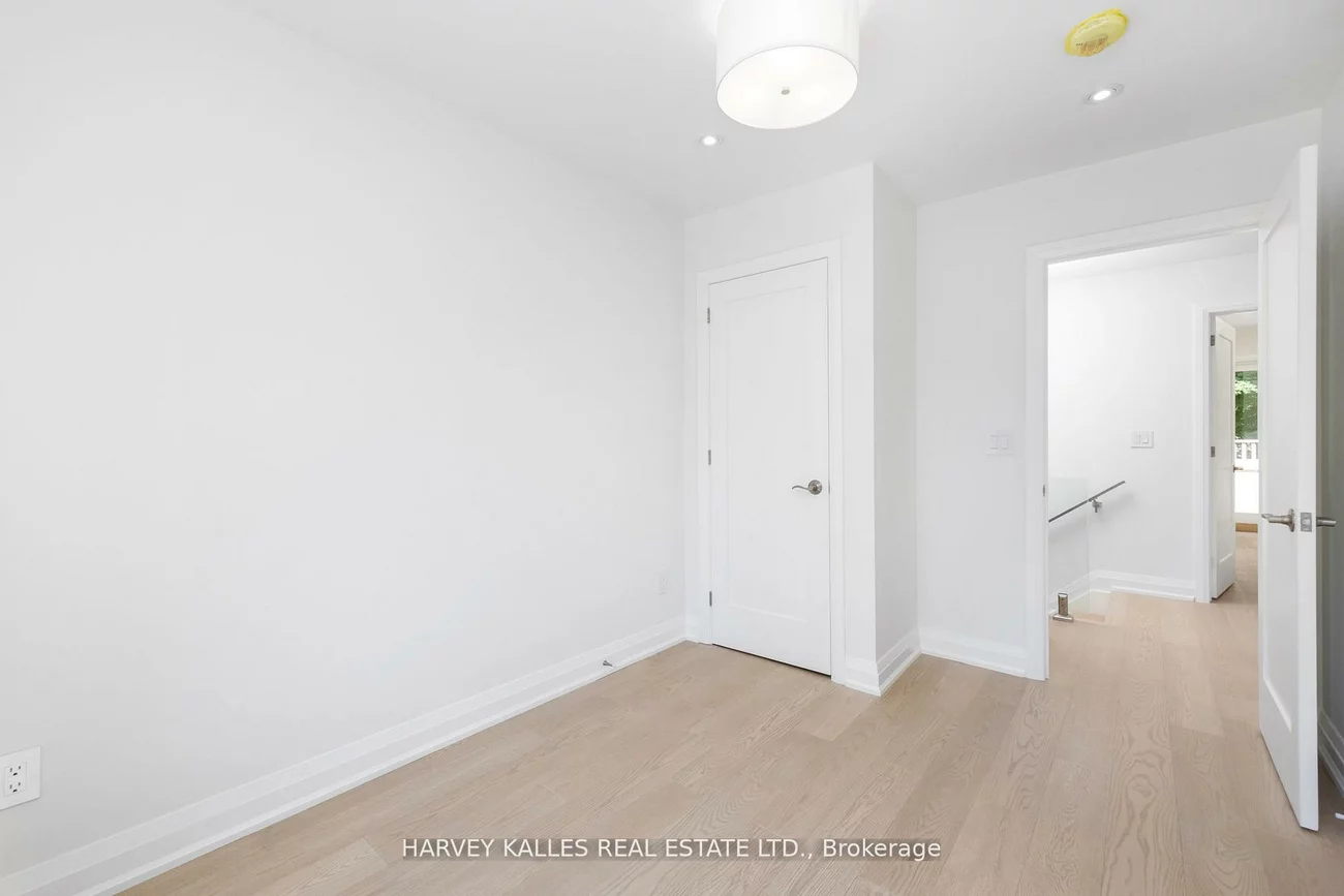 101, Clifton, Mount Pleasant East, Toronto