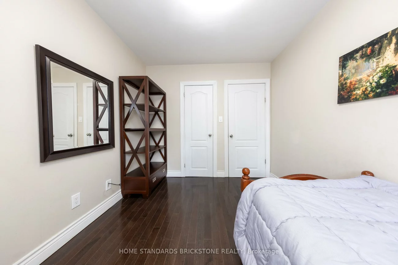 19, Granite, Clanton Park, Toronto