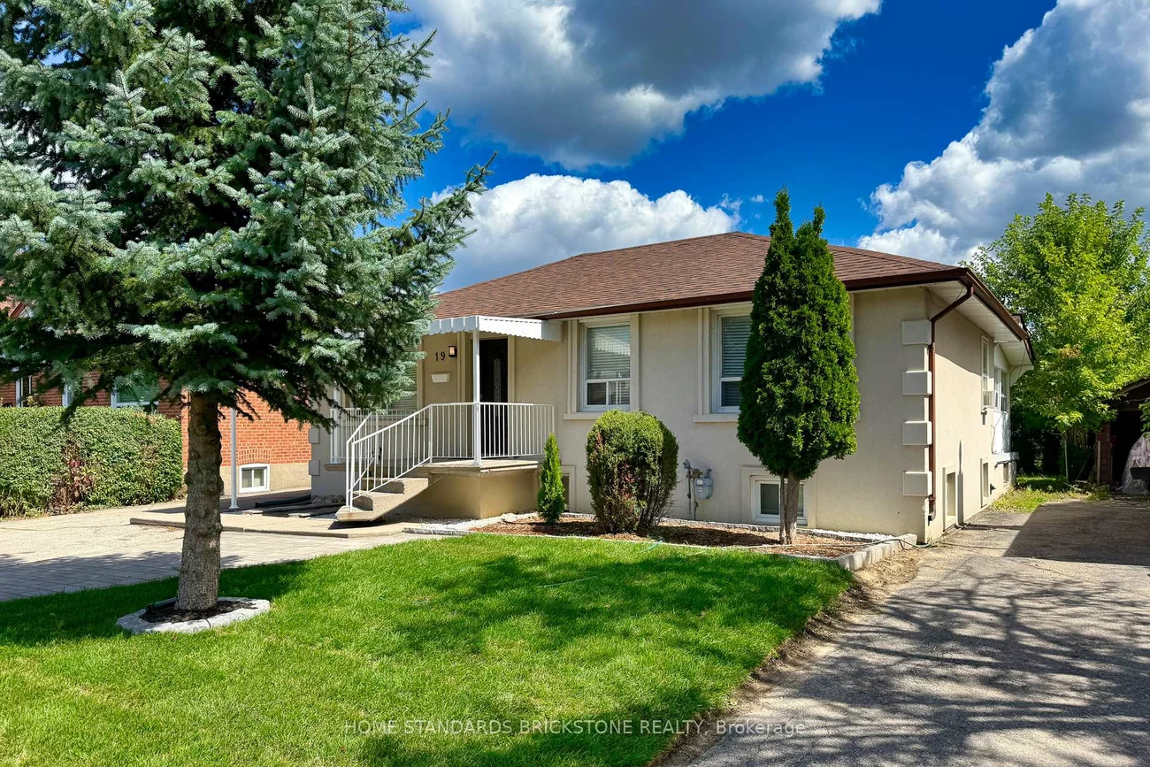 19, Granite, Clanton Park, Toronto