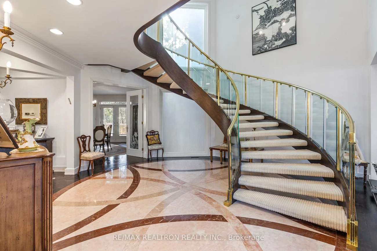 83, Hillmount, Englemount-Lawrence, Toronto