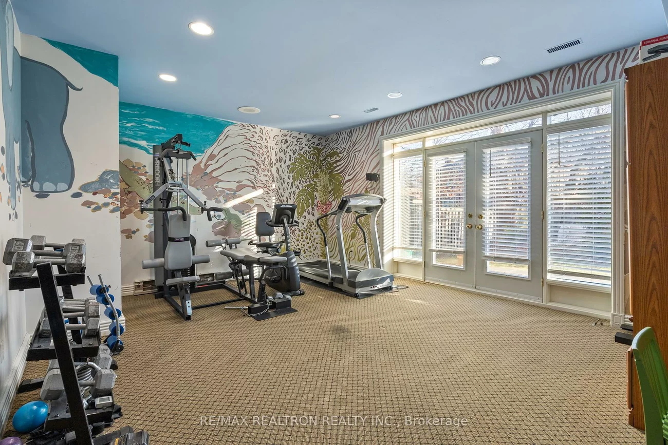 83, Hillmount, Englemount-Lawrence, Toronto