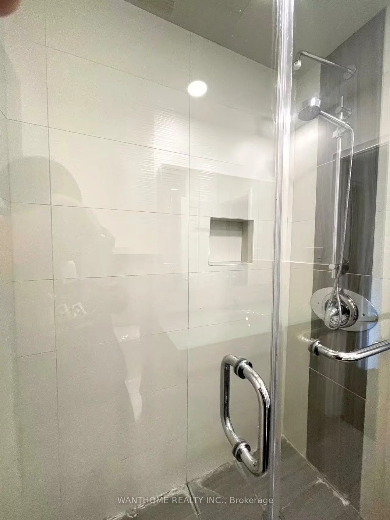 185, Burbank, Bayview Village, Toronto