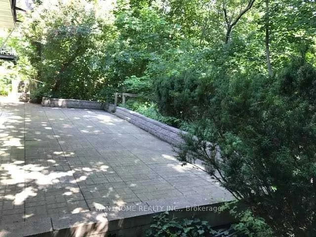 185, Burbank, Bayview Village, Toronto