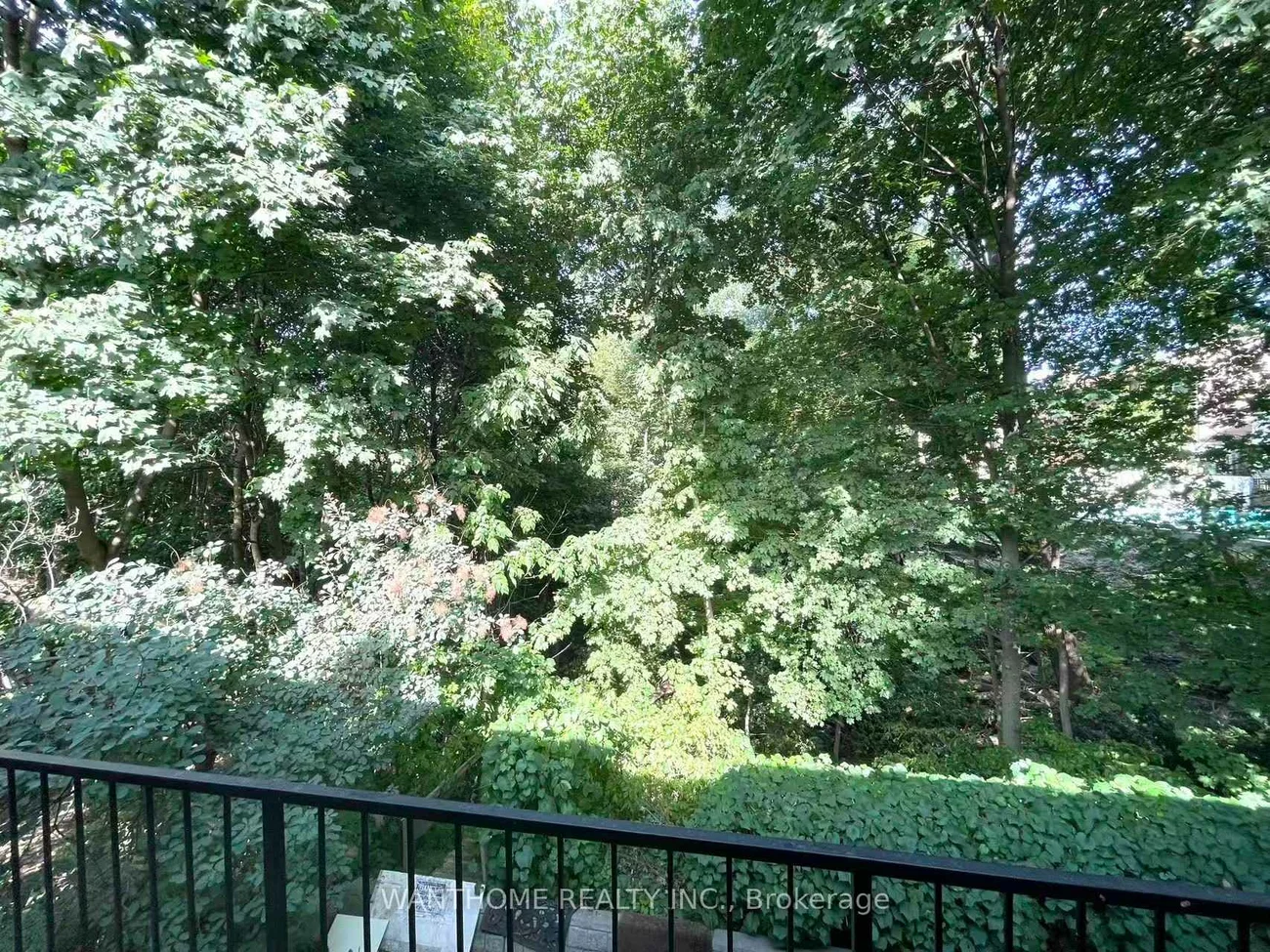 185, Burbank, Bayview Village, Toronto