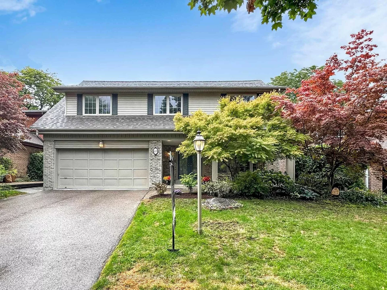69, Tanbark, Banbury-Don Mills, Toronto