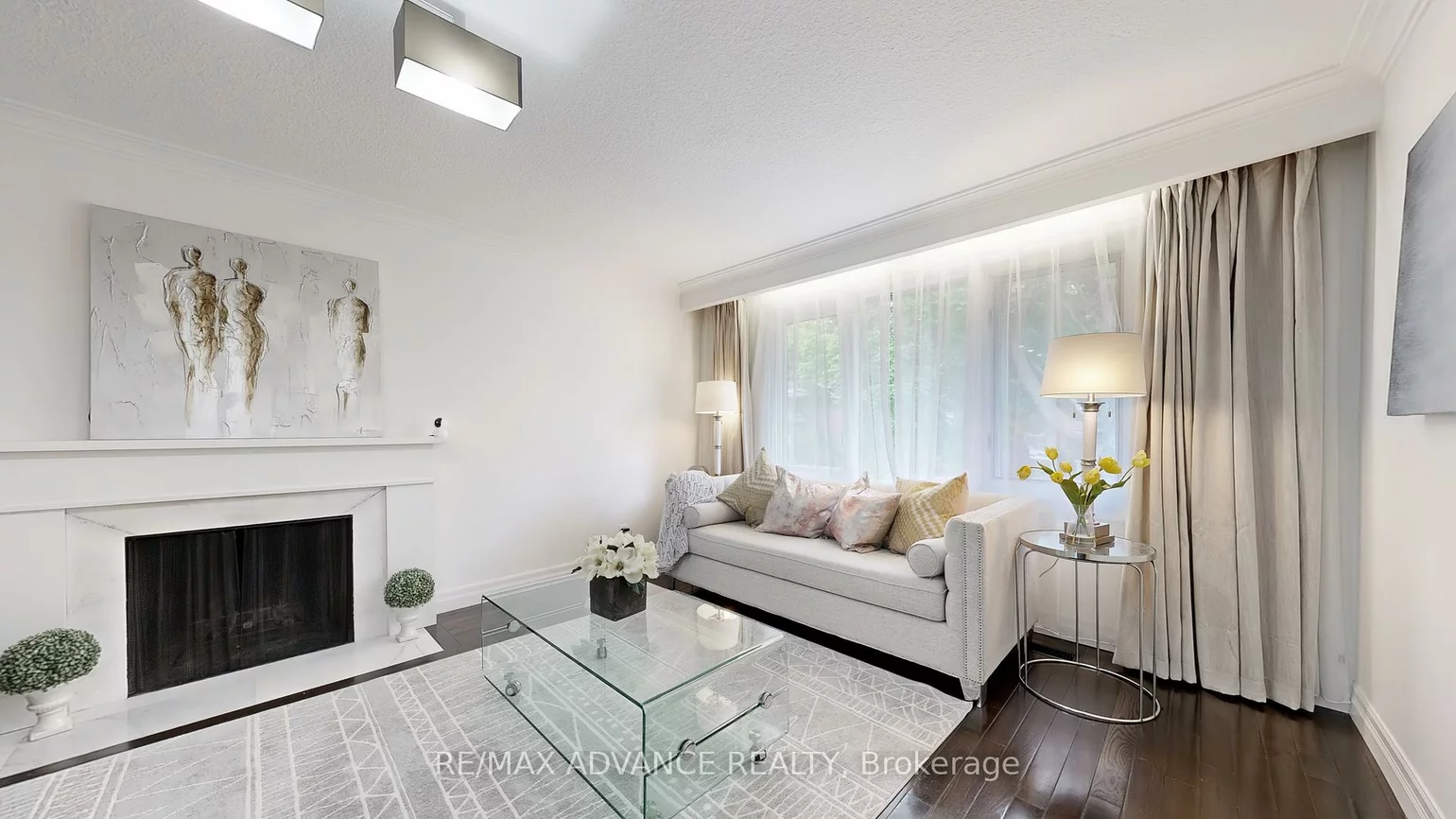 9, Carluke, St. Andrew-Windfields, Toronto