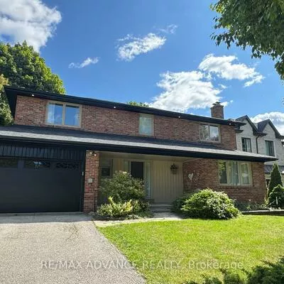 9, Carluke, St. Andrew-Windfields, Toronto