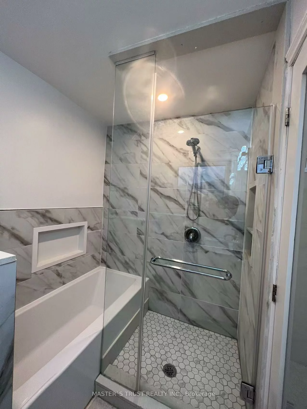 31, Wyvern, Bayview Woods-Steeles, Toronto