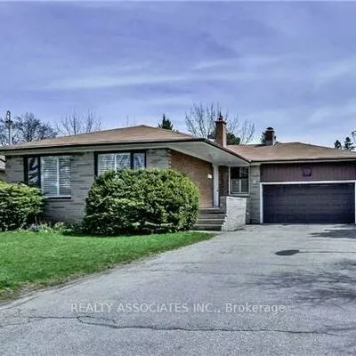 9, Muirkirk, Willowdale West, Toronto