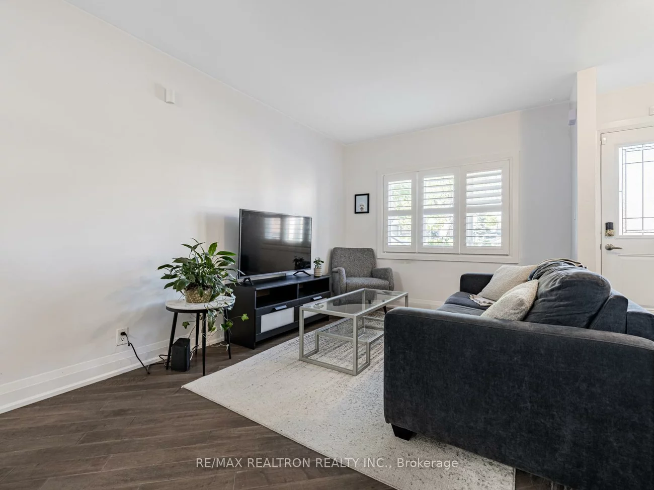 640, Winona, Oakwood Village, Toronto