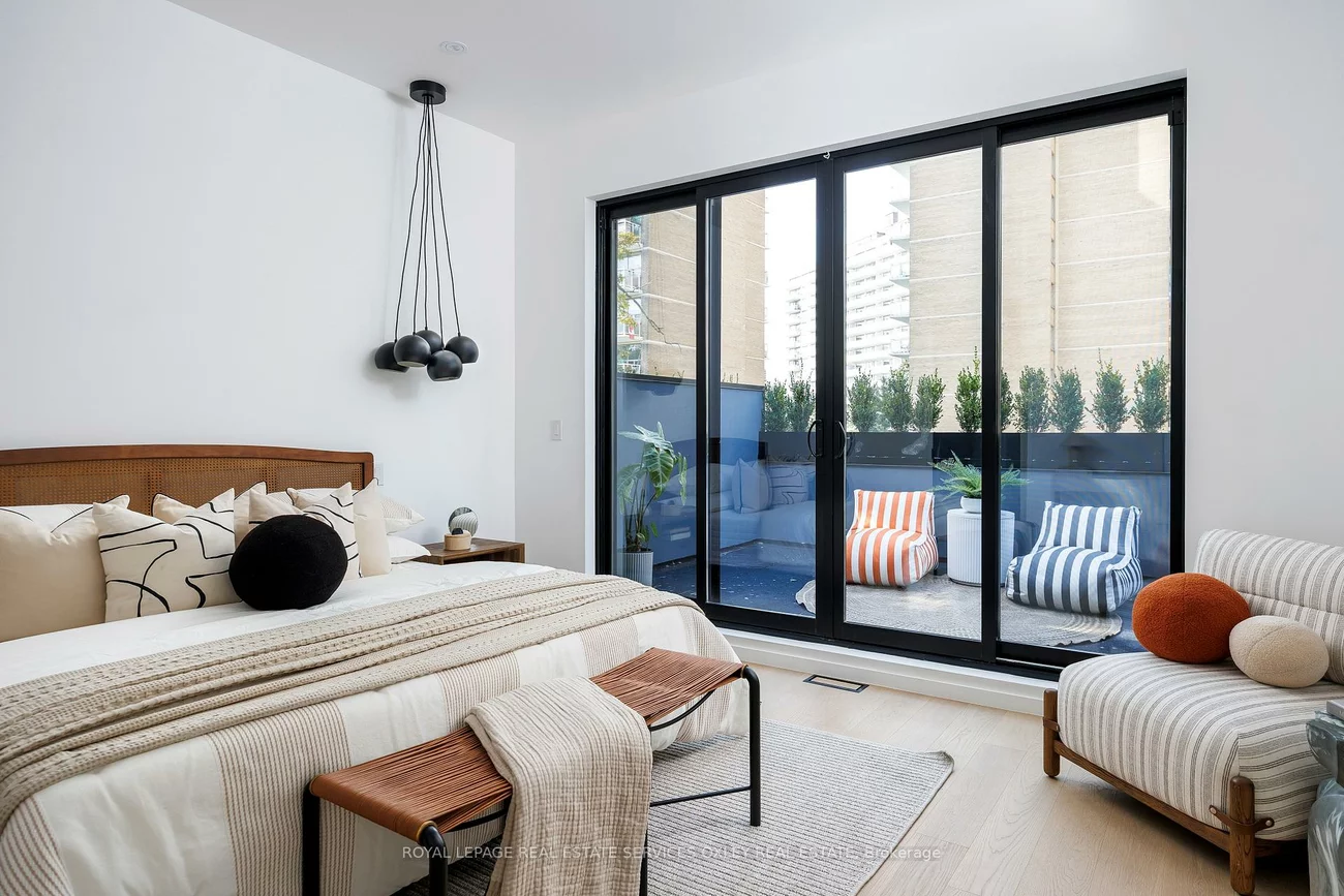 20A, Gormley, Yonge-St. Clair, Toronto