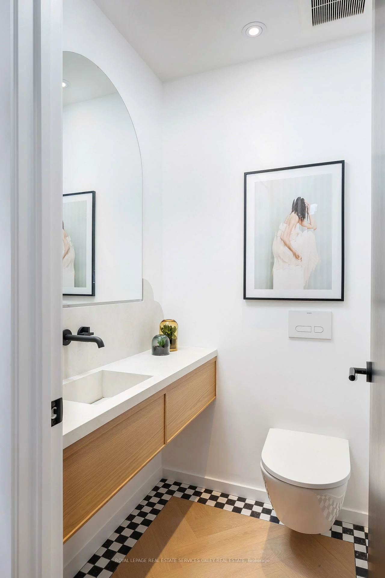 20A, Gormley, Yonge-St. Clair, Toronto