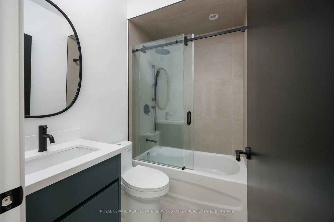 20A, Gormley, Yonge-St. Clair, Toronto
