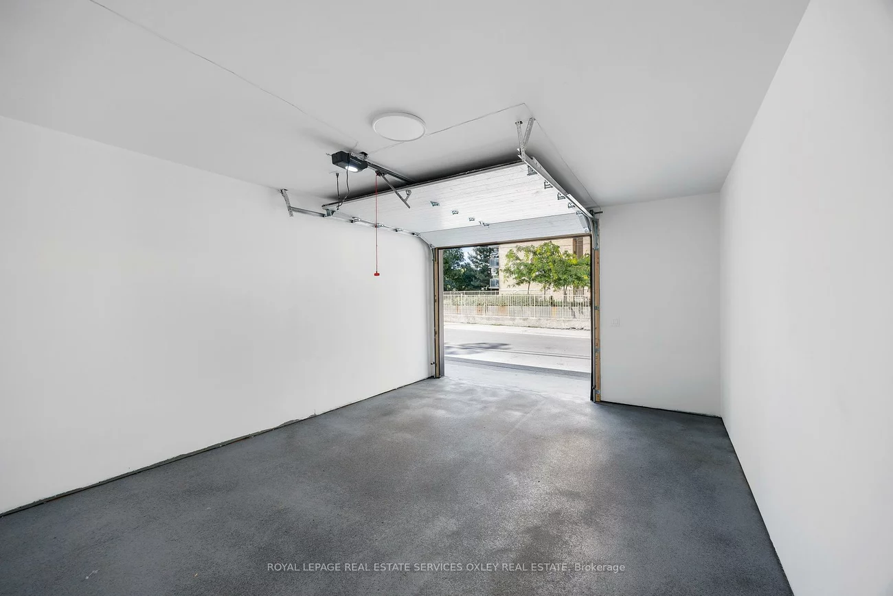 20A, Gormley, Yonge-St. Clair, Toronto