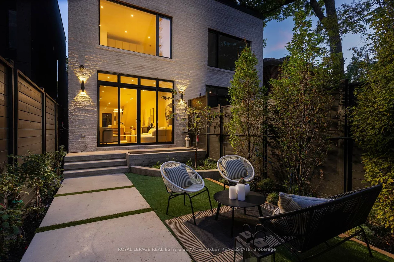 20A, Gormley, Yonge-St. Clair, Toronto