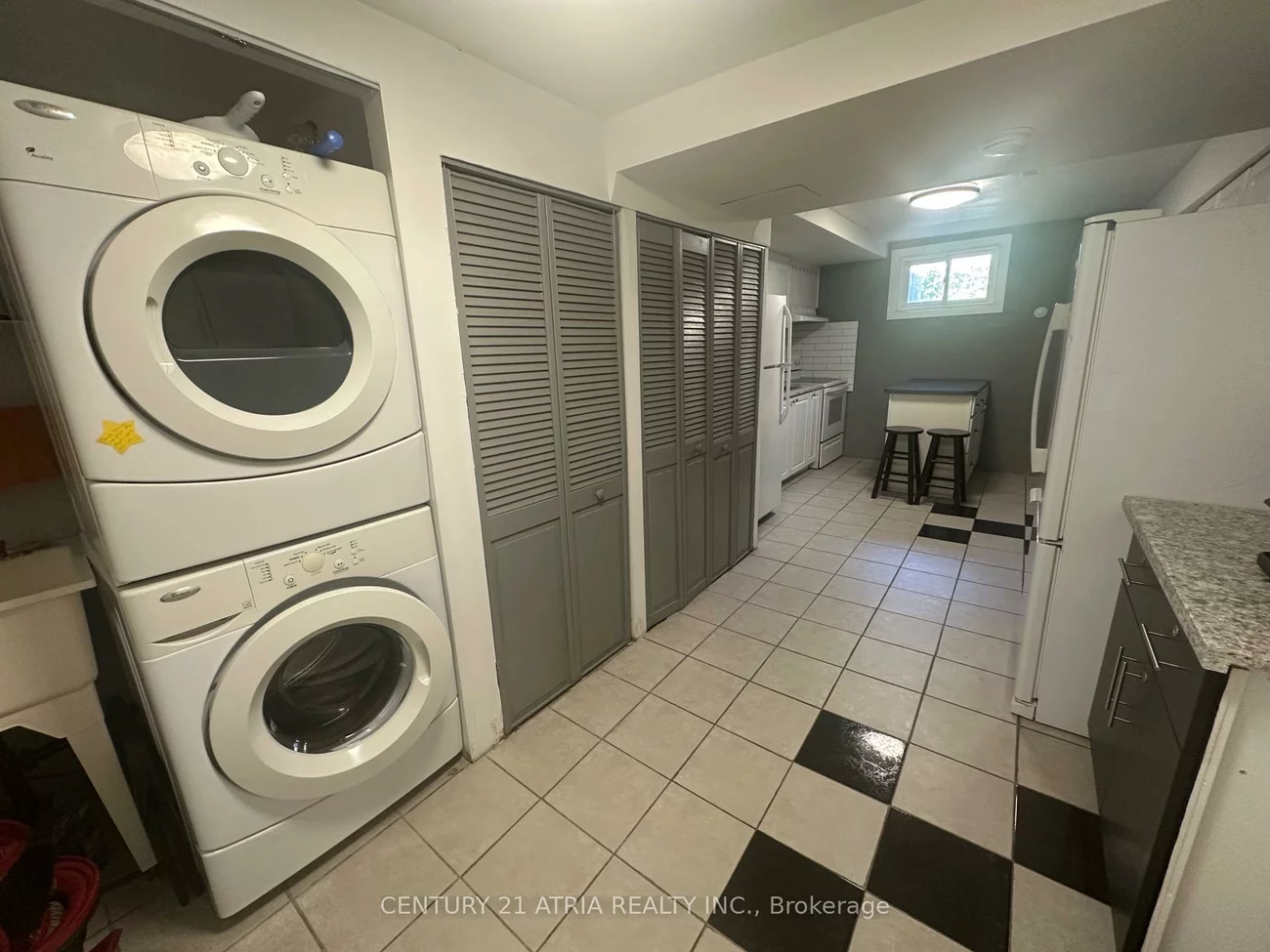 18, Reiber, Bayview Woods-Steeles, Toronto