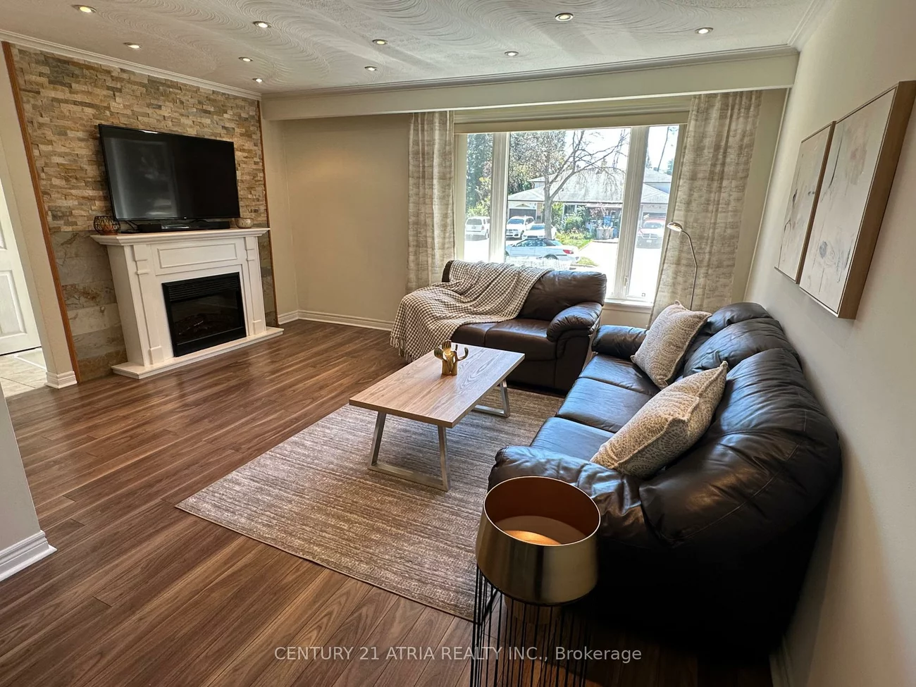 18, Reiber, Bayview Woods-Steeles, Toronto