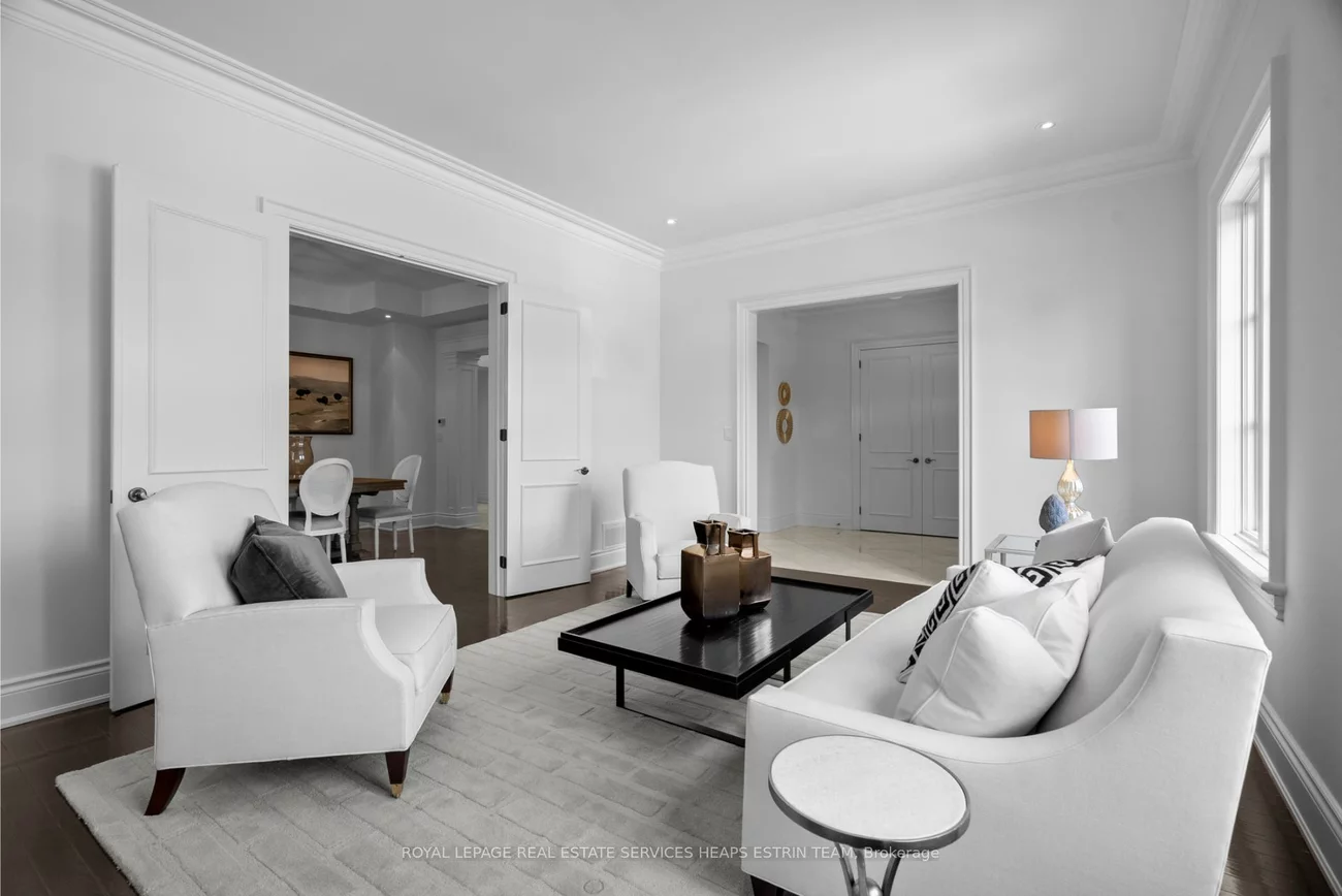 42, True Davidson, Leaside, Toronto