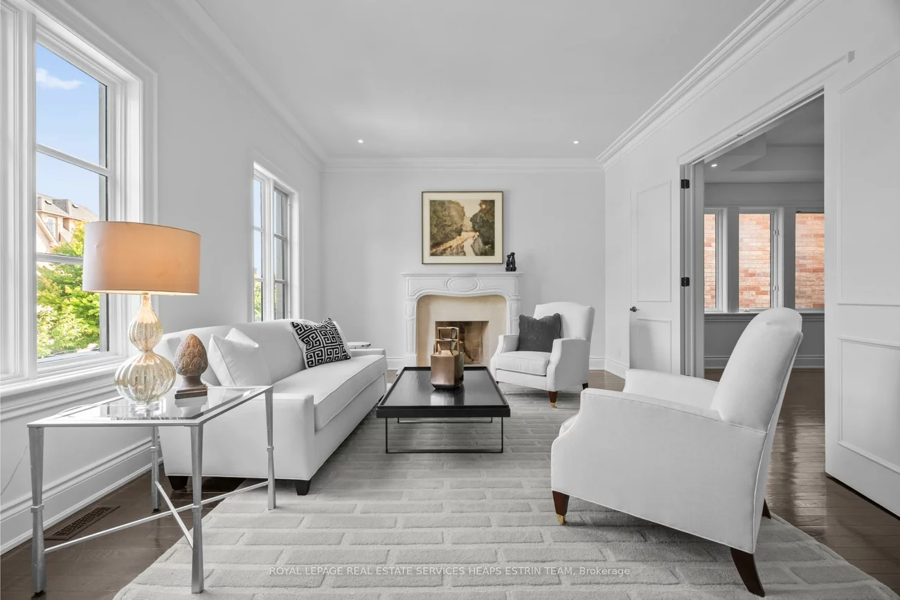42, True Davidson, Leaside, Toronto