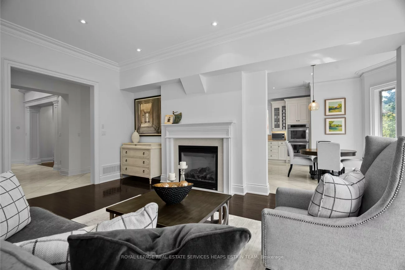 42, True Davidson, Leaside, Toronto