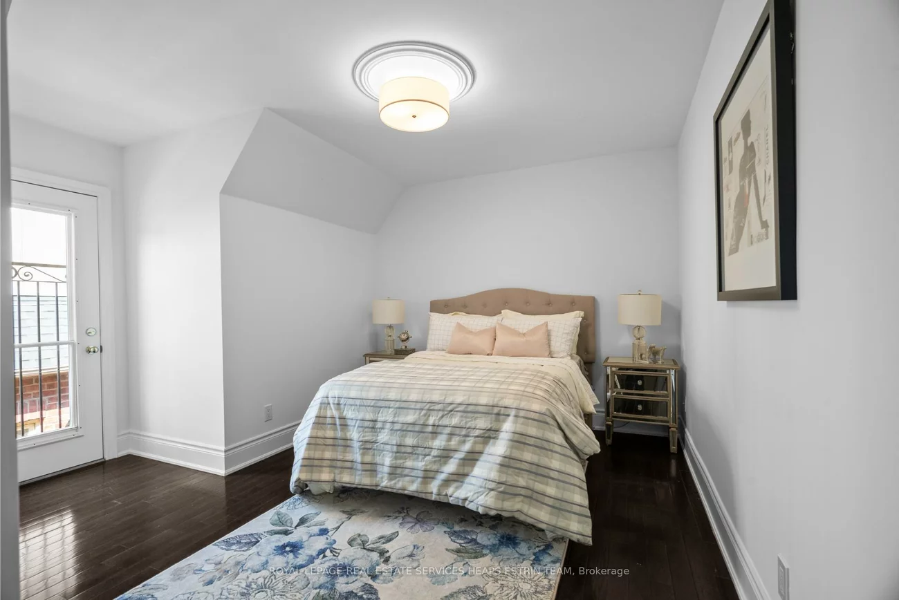 42, True Davidson, Leaside, Toronto