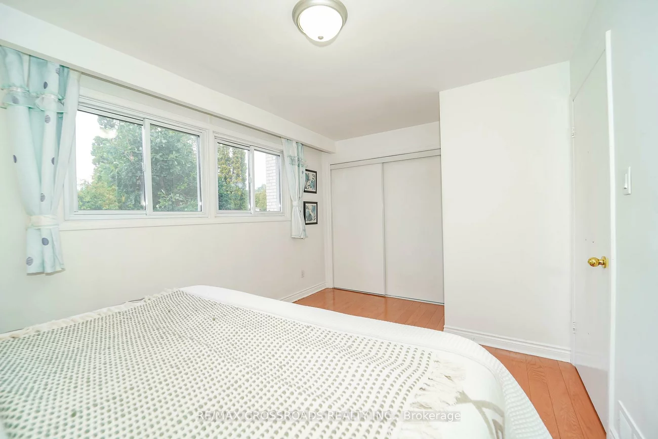 8, Topaz, Bayview Woods-Steeles, Toronto