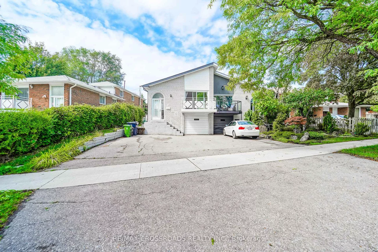 8, Topaz, Bayview Woods-Steeles, Toronto