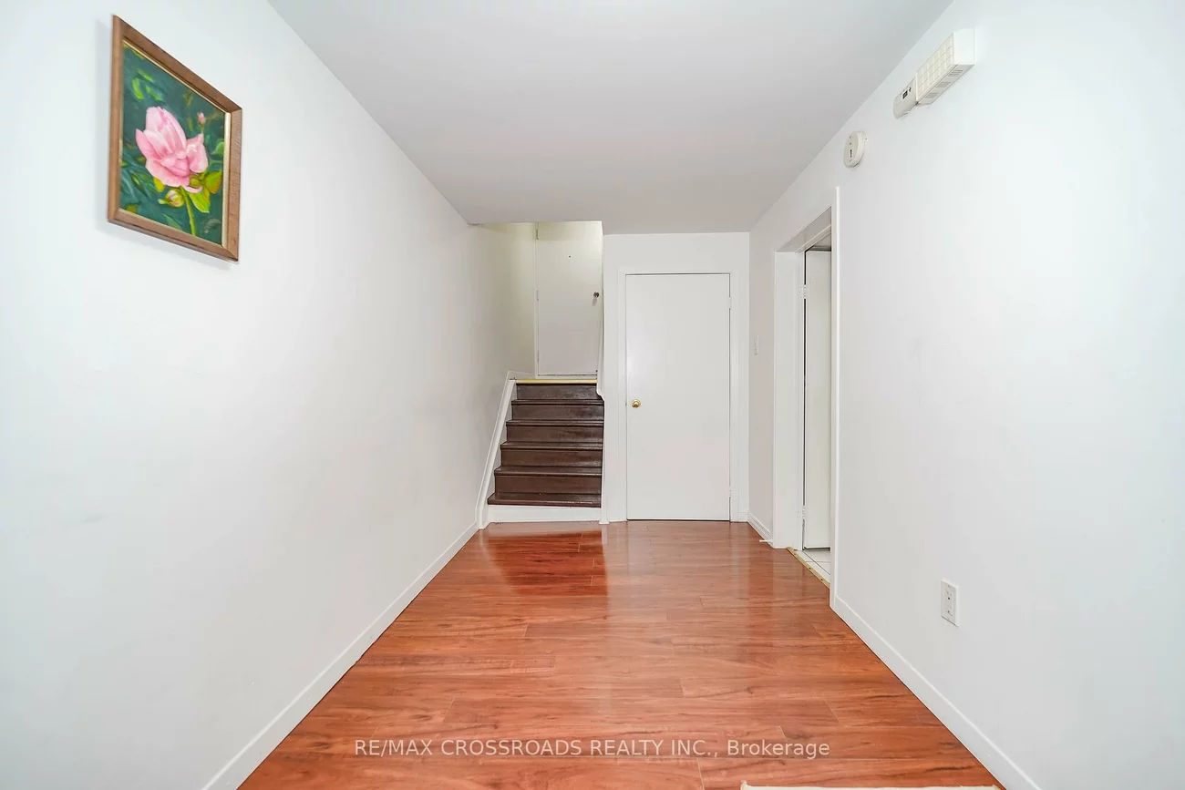 8, Topaz, Bayview Woods-Steeles, Toronto