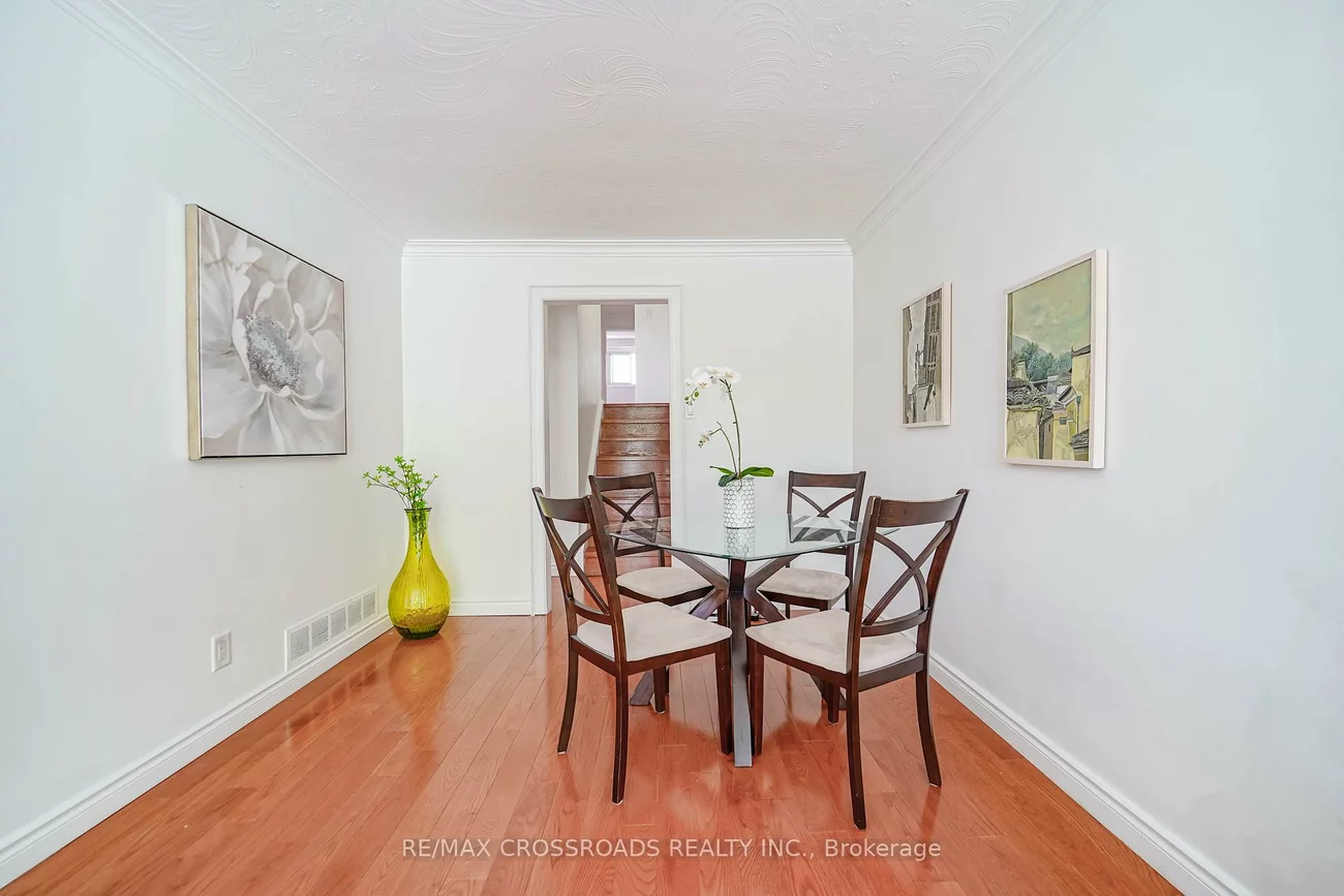 8, Topaz, Bayview Woods-Steeles, Toronto