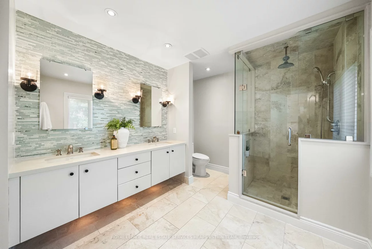 43, Randolph, Leaside, Toronto