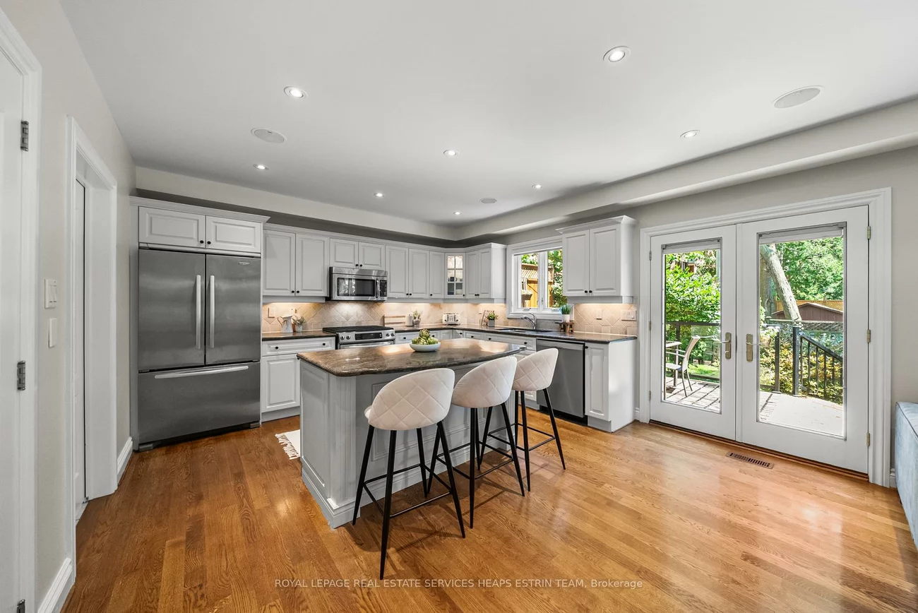 43, Randolph, Leaside, Toronto