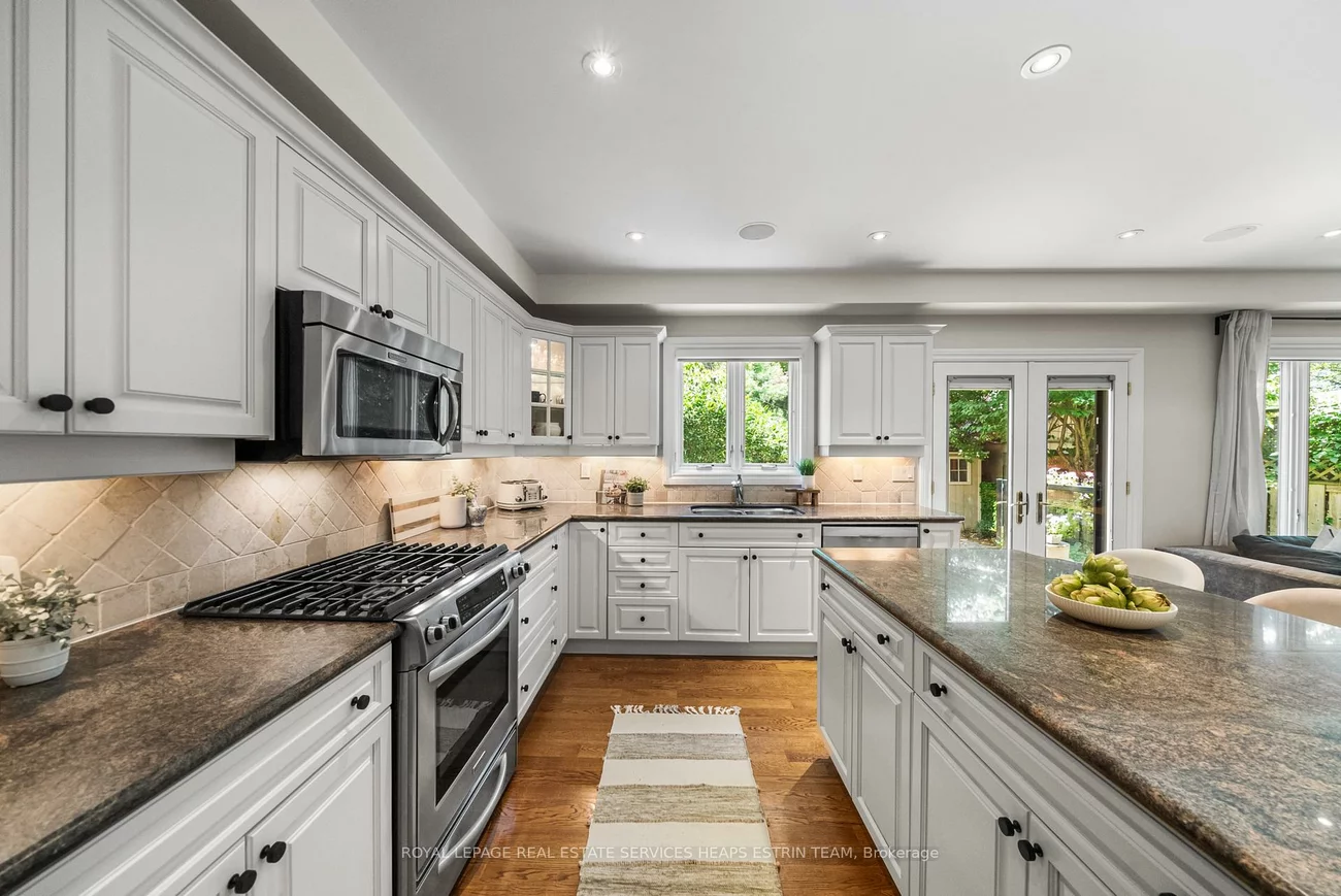 43, Randolph, Leaside, Toronto
