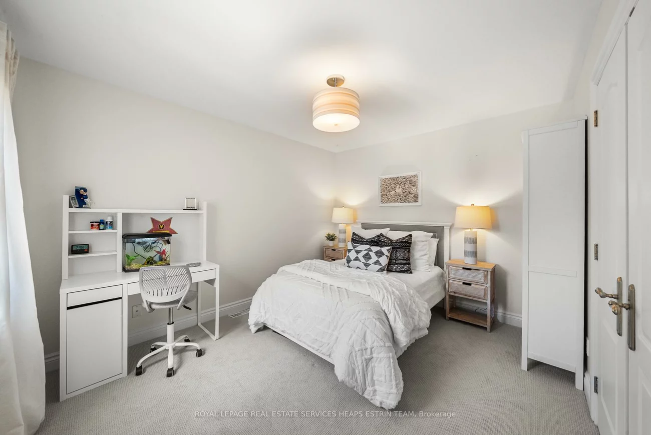 43, Randolph, Leaside, Toronto