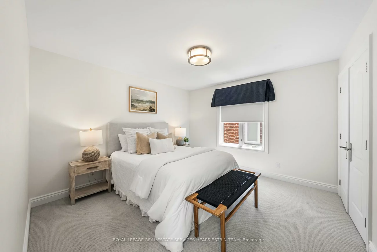 43, Randolph, Leaside, Toronto