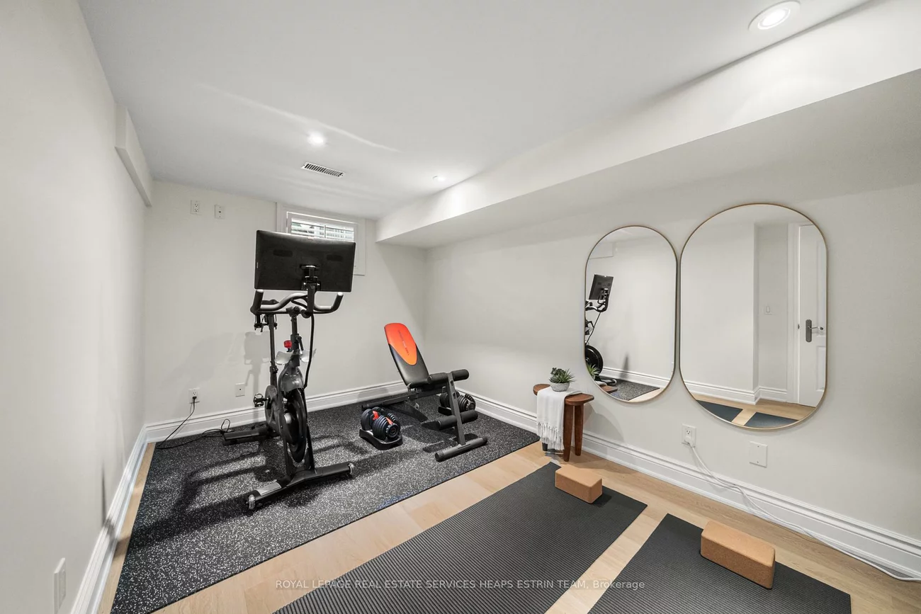 43, Randolph, Leaside, Toronto