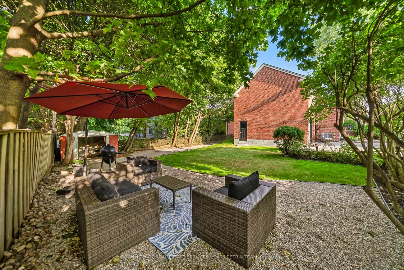 212, York Mills, St. Andrew-Windfields, Toronto