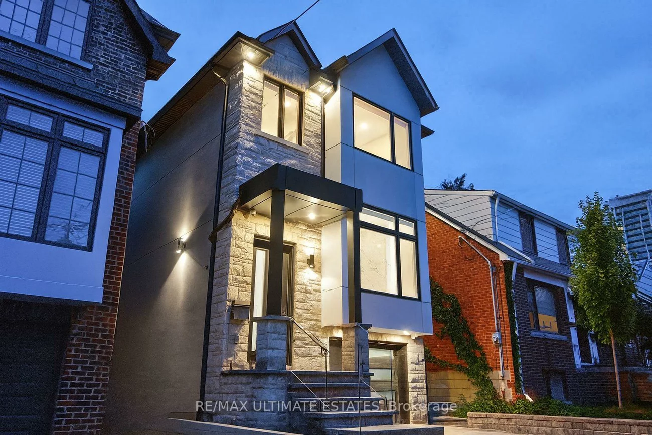 46, Franklin, Lansing-Westgate, Toronto