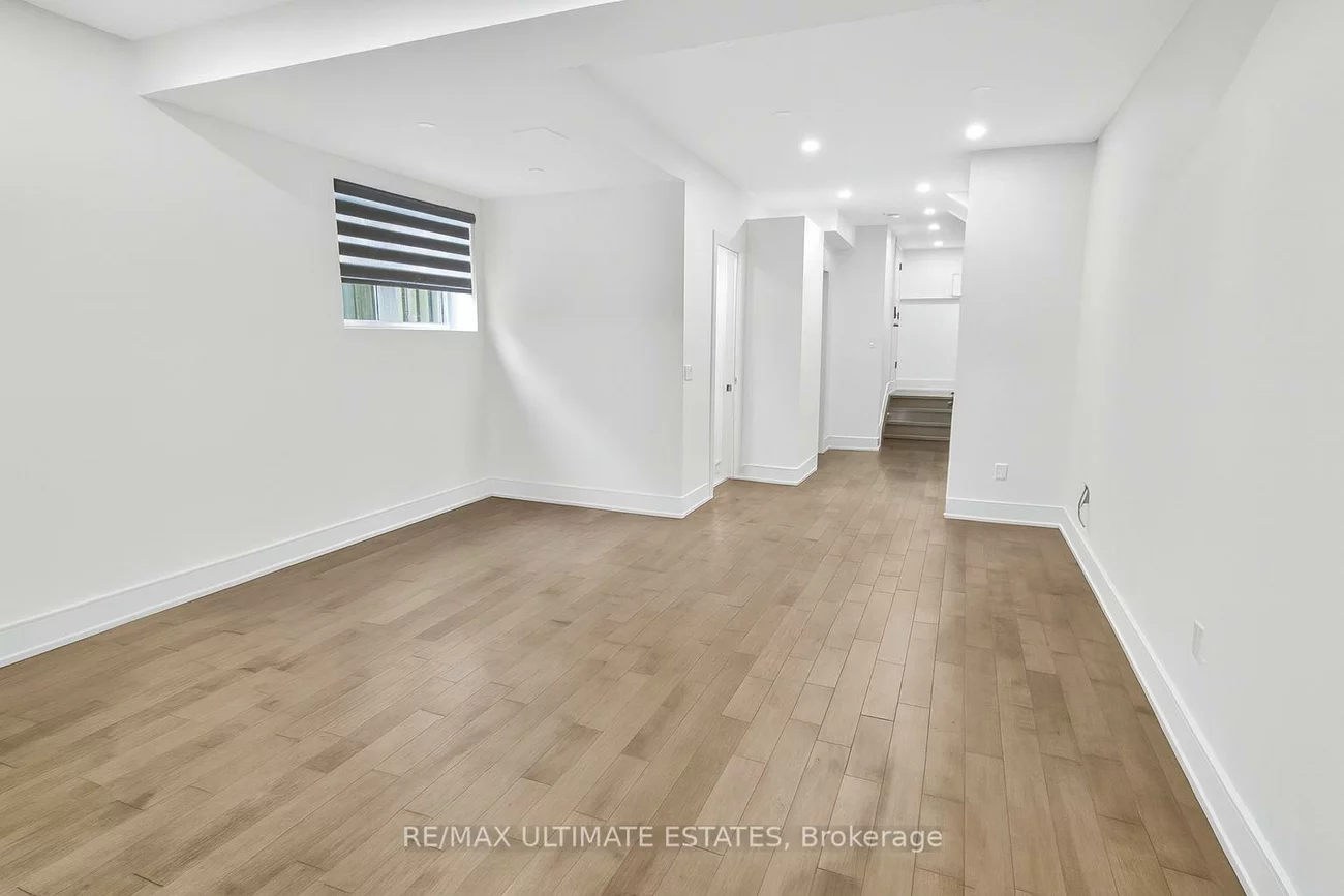 46, Franklin, Lansing-Westgate, Toronto