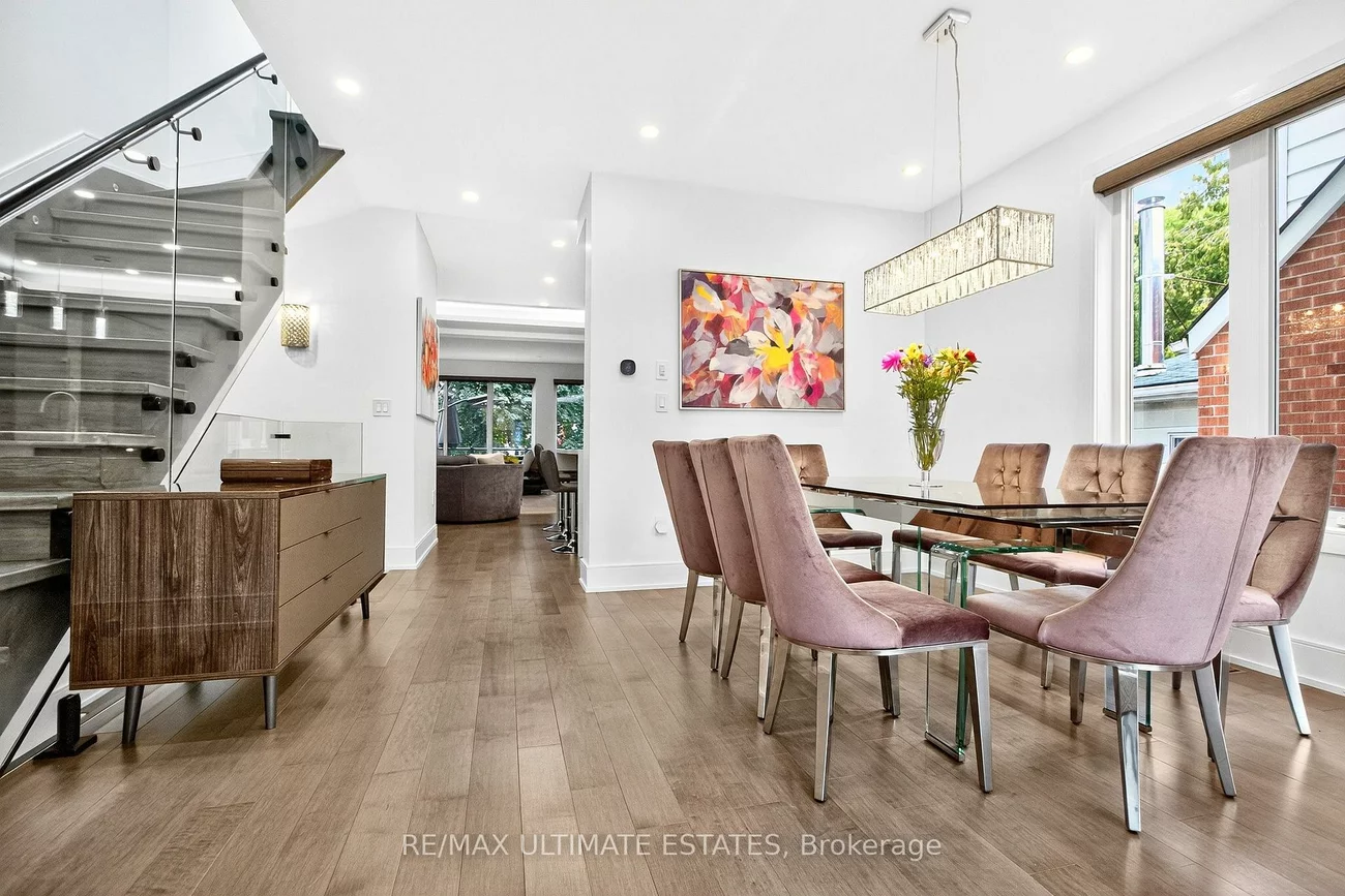 46, Franklin, Lansing-Westgate, Toronto