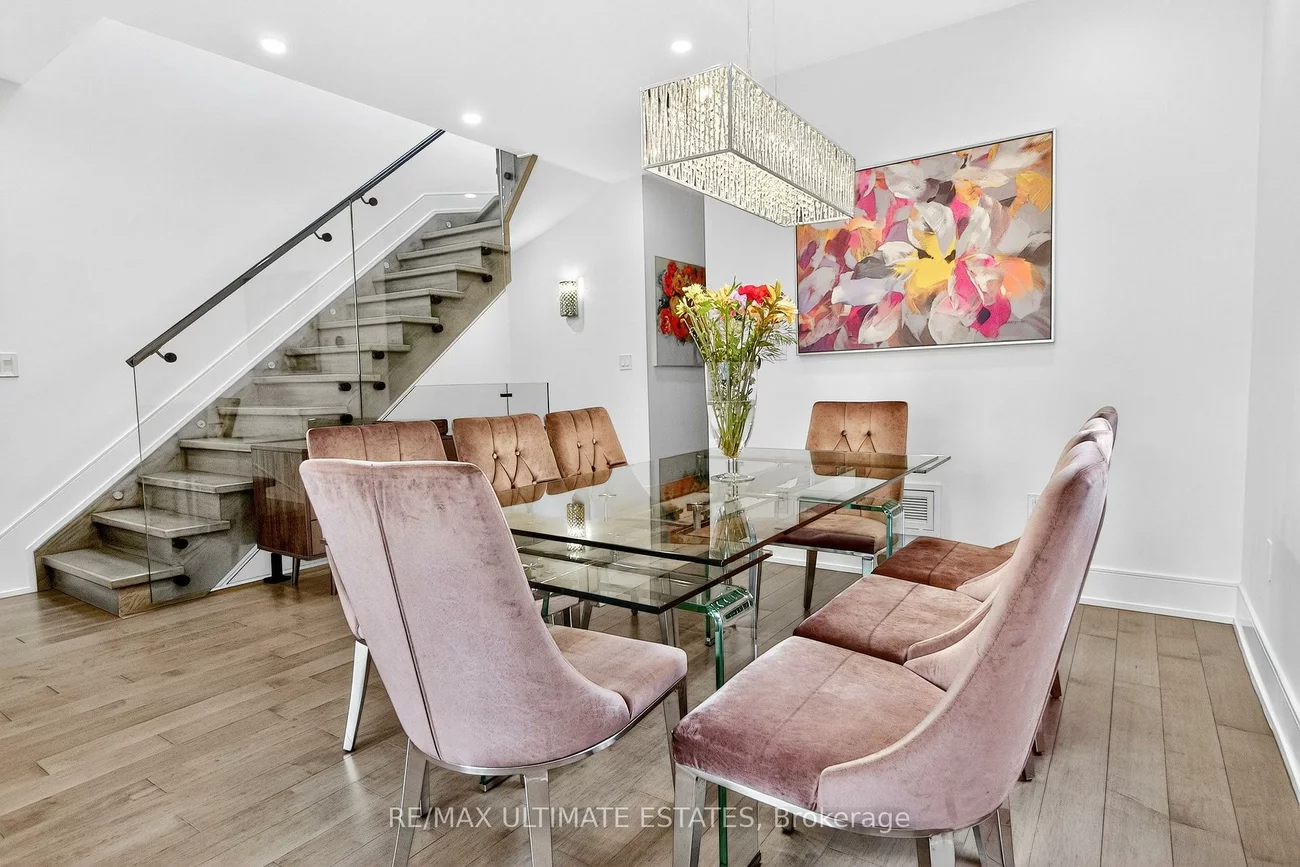 46, Franklin, Lansing-Westgate, Toronto