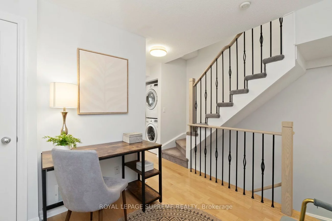 6, Wellesley, North St. James Town, Toronto