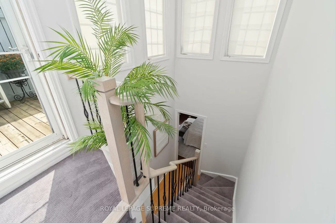 6, Wellesley, North St. James Town, Toronto