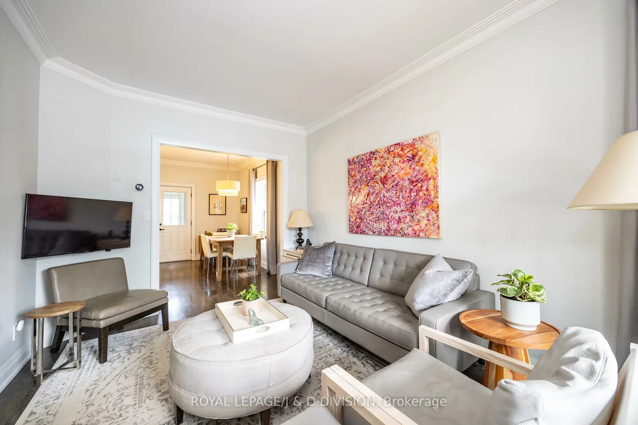1049, Mount Pleasant, Mount Pleasant East, Toronto