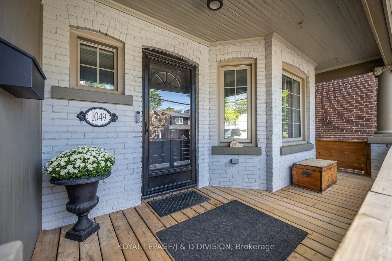 1049, Mount Pleasant, Mount Pleasant East, Toronto